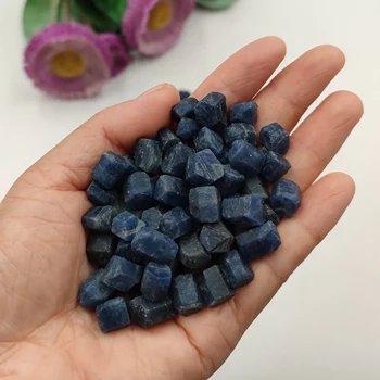 50 g / paket Lot Nadir Kaba Doğal Safir Mavi Korindon mineral örneği Kristal şifa taşı Taşlar Toplu