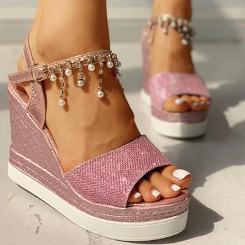 2021 Yeni Kadın Kama Sandalet Yaz Boncuk Çivili Detay platform sandaletler Toka Askı Peep Toe Kalın Alt rahat ayakkabılar Bayanlar