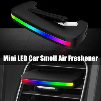 Mini LED araba kokusu hava spreyi klima alaşım otomatik havalandırma çıkışı parfüm klip taze aromaterapi araba dekorasyon ışık ile