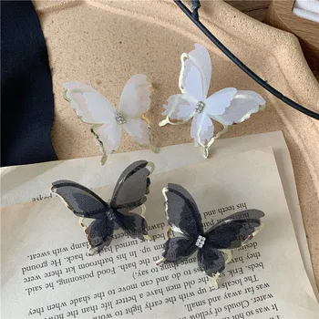 Peri Siyah Beyaz İplik Kelebek Küpe Kadınlar için Altın Renk Metal Parlak Rhinestone Böcek Kanat Damla Küpe Parti Takı