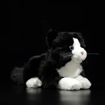 Süper Sevimli Siyah ve Beyaz Tekir Kedi Dolması Yumuşak peluş oyuncak Yalan Yavru Gerçekçi Hayvanlar Simülasyon çocuklar için doğum günü hediyesi 21 cm