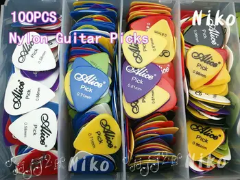 Çok 100 adet Alice Pürüzsüz Naylon Gitar Seçtikleri Plectrums(Çeşitli kalınlık ve renkler) ücretsiz Kargo Toptan