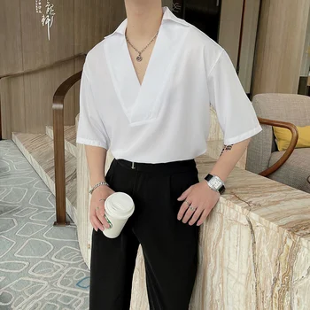 2022 Yaz erkek Rahat Yüksek Kaliteli V Yaka Kısa Kollu Gömlek Kore Tarzı Düz Renk Moda Trendi Gömlek Artı Boyutu M-2XL